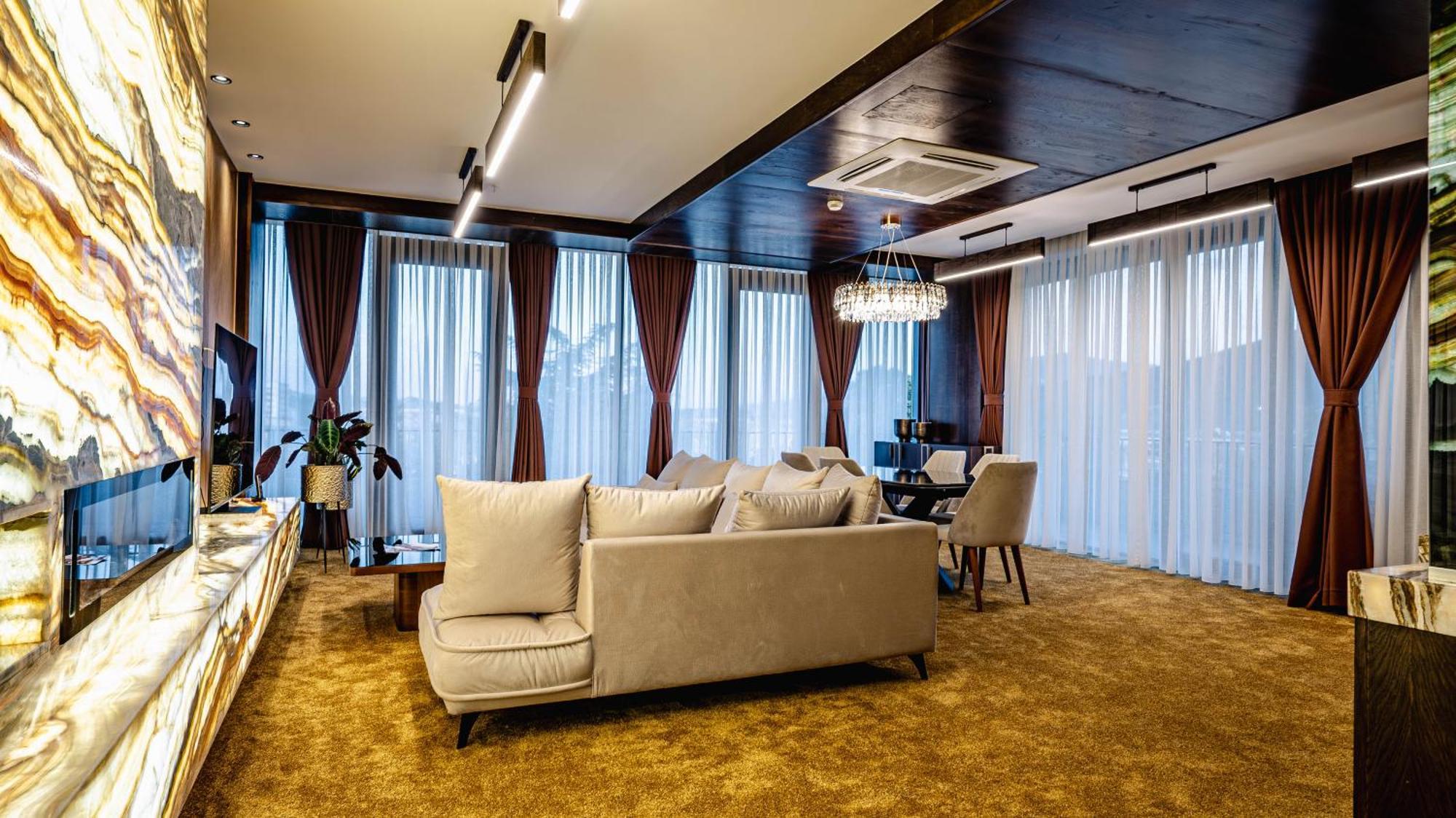 Gori Inn Ngoại thất bức ảnh