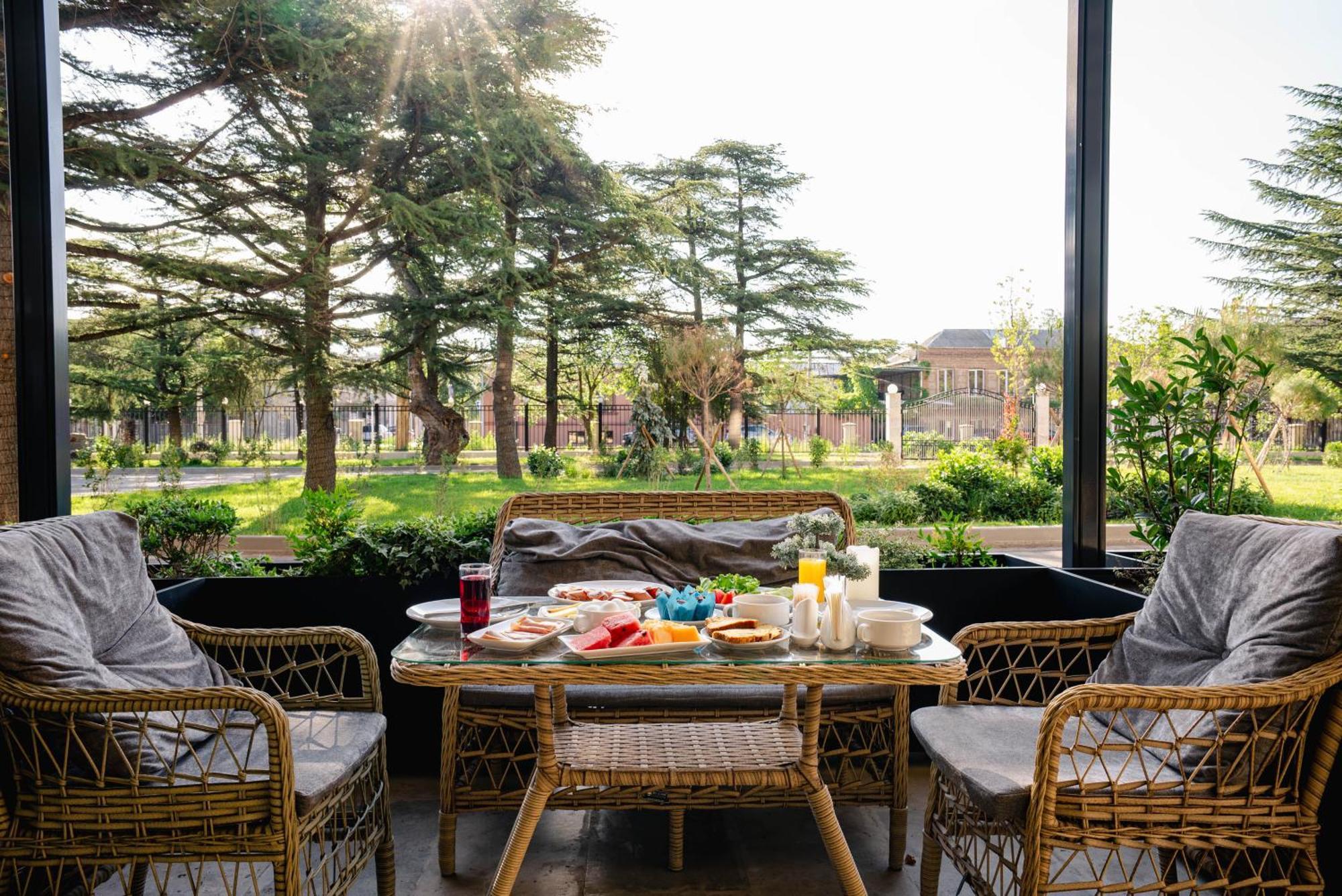 Gori Inn Ngoại thất bức ảnh